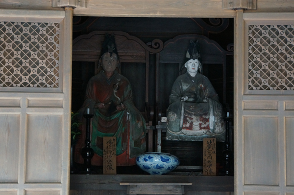 夢窓国師と仏徳禅師坐像